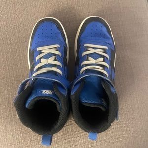 Nike Court Borough Mid 2 Shoe Size 3
